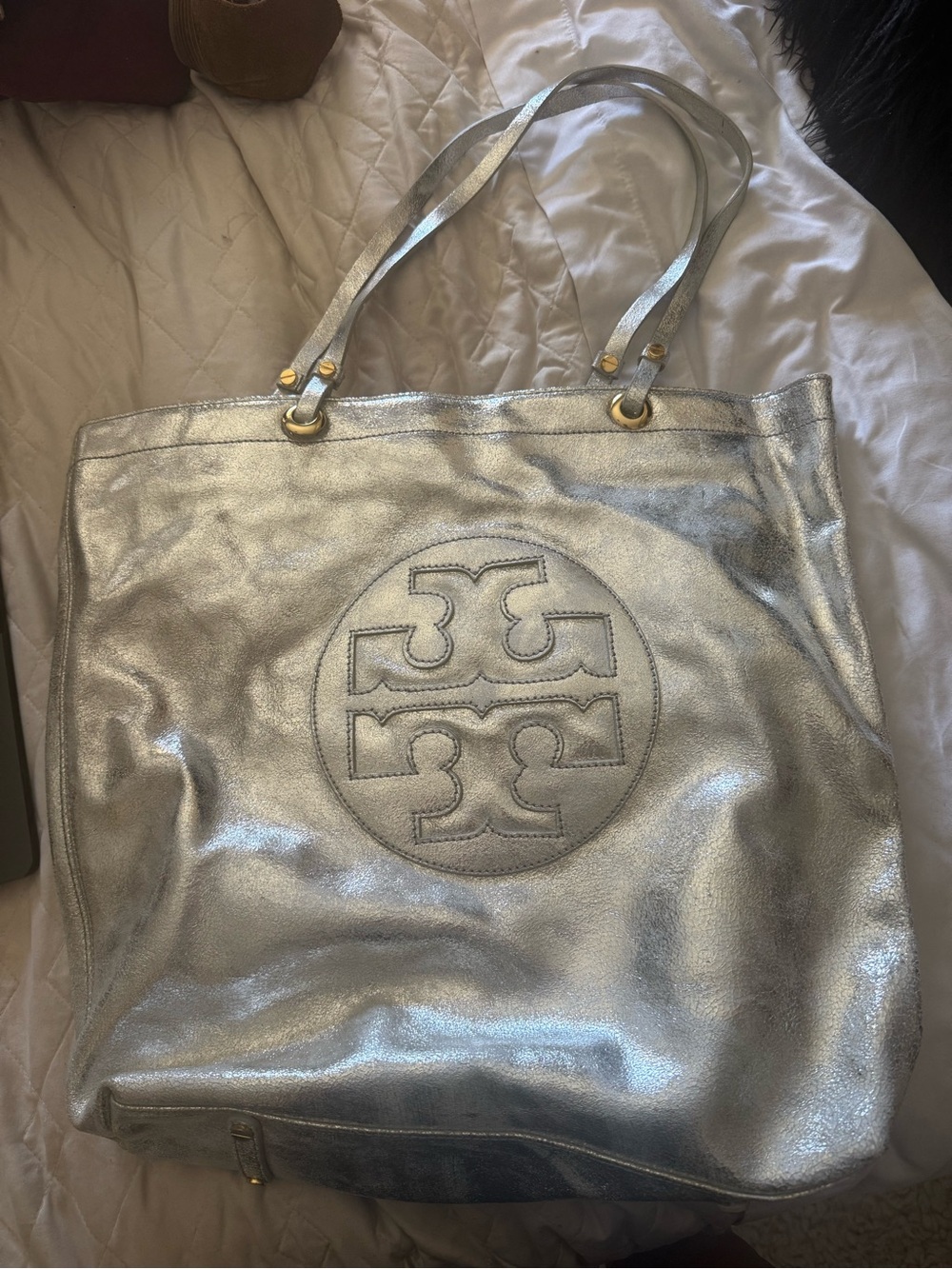 Tory Burch Metallic Silver Logo Leather Tote - Picture 4 of 4